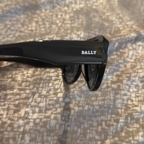 Bally Unisex  Sunglasses NEW without tag Made in Italy - Picture 6 of 12